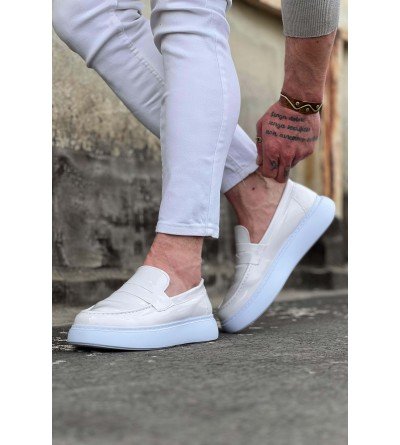 Wagoon WG161 Beyaz Rugan Erkek Casual Ayakkabı Wagoon WG161 Beyaz Rugan Erkek Casual Ayakkabı