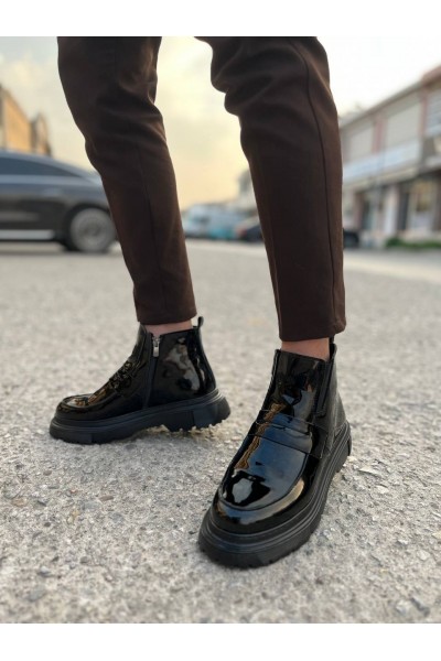 KB-K1 Kuback Kömür Rugan Günlük Erkek Bot