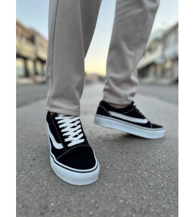 KB-V1 Kuback Siyah Beyaz Detaylı Günlük Erkek Ayakkabı KB-V1 Kuback Siyah Beyaz Detaylı Günlük Erkek Ayakkabı