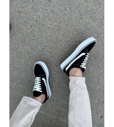 KB-V1 Kuback Siyah Beyaz Detaylı Günlük Erkek Ayakkabı KB-V1 Kuback Siyah Beyaz Detaylı Günlük Erkek Ayakkabı