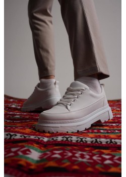 KB-702 Kuback Beyaz Cilt Günlük Erkek Ayakkabı