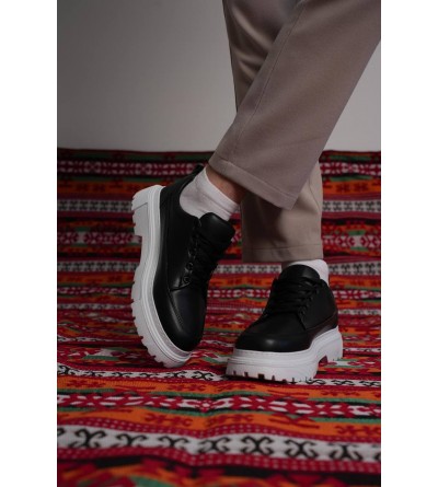 KB-702 Kuback Siyah Cilt Günlük Erkek Ayakkabı KB-702 Kuback Siyah Cilt Günlük Erkek Ayakkabı