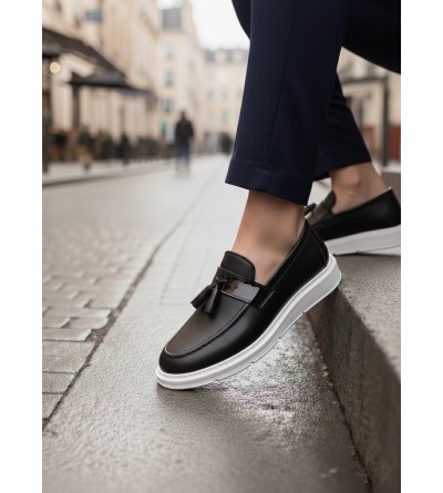 BA0005 Bağcıksız Yüksek Taban Klasik Püsküllü Corcik Erkek Ayakkabı Siyah Beyaz