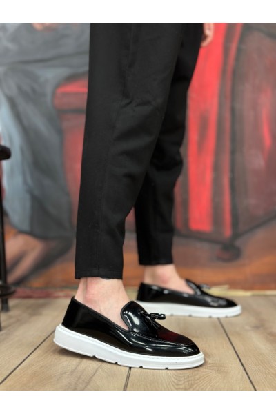 BA0005 Bağcıksız Yüksek Taban Siyah Beyaz Taban Rugan Klasik Püsküllü Corcik Erkek Ayakkabı BA0005 Bağcıksız Yüksek Taban Siyah Beyaz Taban Rugan Klasik Püsküllü Corcik Erkek Ayakkabı