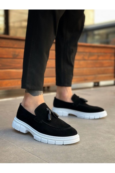 BA0240 Klasik Parlak Püsküllü Süet Siyah Beyaz Taban Erkek Ayakkabı BA0240 Klasik Parlak Püsküllü Süet Siyah Beyaz Taban Erkek Ayakkabı