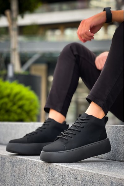 LE10 Bağcıklı Erkek Yüksek Siyah Taban Siyah Spor Bot LE10 Bağcıklı Erkek Yüksek Siyah Taban Siyah Spor Bot