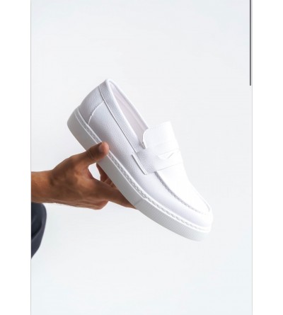 BA0580 Bağcıksız Kuşaklı Yüksek Taban Beyaz Cilt Erkek Ayakkabı BA0580 Bağcıksız Kuşaklı Yüksek Taban Beyaz Cilt Erkek Ayakkabı