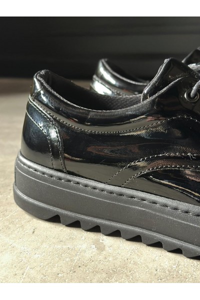 Knack Günlük Ayakkabı T12 Siyah Rugan (Siyah Taban)