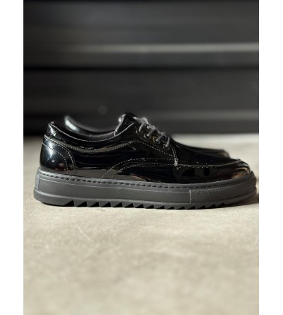 Knack Günlük Ayakkabı T12 Siyah Rugan (Siyah Taban) Knack Günlük Ayakkabı T12 Siyah Rugan (Siyah Taban)