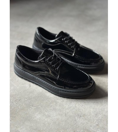 Knack Günlük Ayakkabı T12 Siyah Rugan (Siyah Taban) Knack Günlük Ayakkabı T12 Siyah Rugan (Siyah Taban)