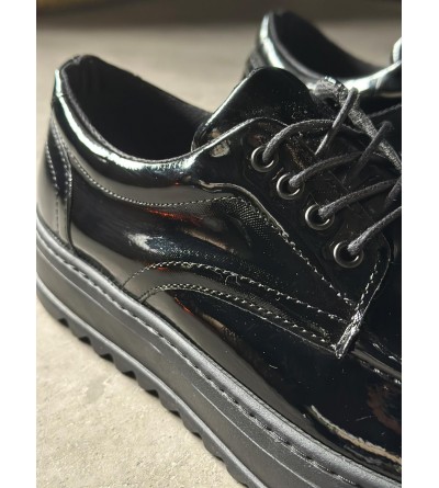 Knack Günlük Ayakkabı T12 Siyah Rugan (Siyah Taban) Knack Günlük Ayakkabı T12 Siyah Rugan (Siyah Taban)