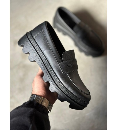 Knack Yüksek Taban Klasik Ayakkabı 779 Siyah (Siyah Taban) Knack Yüksek Taban Klasik Ayakkabı 779 Siyah (Siyah Taban)