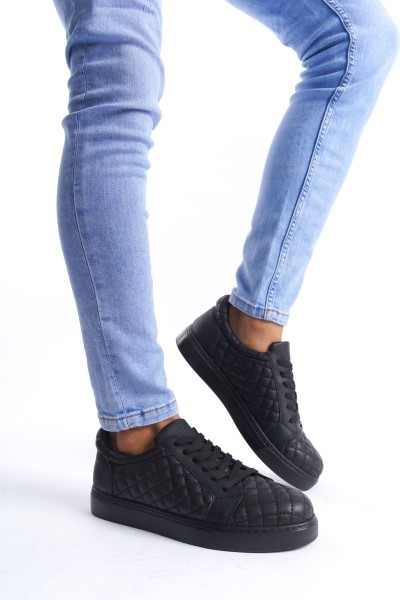 SLW166 Prestige Bağcıklı Cilt Kapitone Desenli Erkek Günlük Sneaker Ayakkabı CST - Siyah